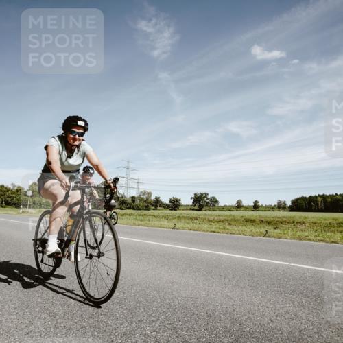 07.09.2025 - 19. Norderstedt Triathlon Michael Burmester http://msf.ph/oto/8858203 07.09.2025 12:30:40 Radfahren 248, 715, 1221 meine-sportfotos.de