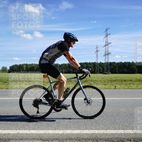 07.09.2025 - 19. Norderstedt Triathlon Michael Burmester http://msf.ph/oto/8858211 07.09.2025 13:07:34 Radfahren 230, 360 meine-sportfotos.de