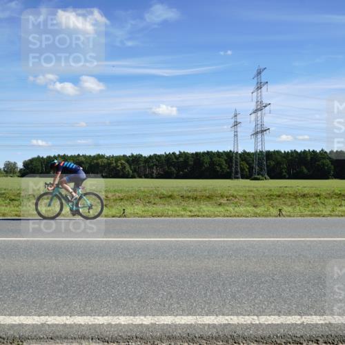 07.09.2025 - 19. Norderstedt Triathlon Michael Burmester http://msf.ph/oto/8858220 07.09.2025 13:07:37 Radfahren 230, 360 meine-sportfotos.de