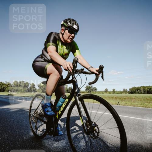 07.09.2025 - 19. Norderstedt Triathlon Michael Burmester http://msf.ph/oto/8858234 07.09.2025 15:37:59 Radfahren 390, 443, 454, 893, 1510 meine-sportfotos.de