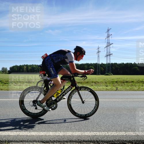 07.09.2025 - 19. Norderstedt Triathlon Michael Burmester http://msf.ph/oto/8858236 07.09.2025 11:27:59 Radfahren 296, 1279 meine-sportfotos.de