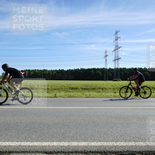07.09.2025 - 19. Norderstedt Triathlon Michael Burmester http://msf.ph/oto/8858270 07.09.2025 11:28:22 Radfahren  meine-sportfotos.de