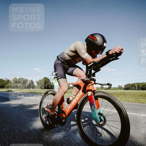07.09.2025 - 19. Norderstedt Triathlon Michael Burmester http://msf.ph/oto/8858271 07.09.2025 15:38:23 Radfahren 514 meine-sportfotos.de