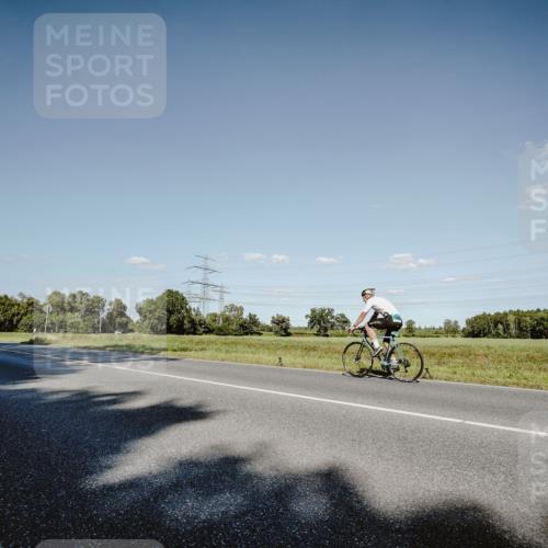 07.09.2025 - 19. Norderstedt Triathlon Michael Burmester http://msf.ph/oto/8858275 07.09.2025 15:38:24 Radfahren 514 meine-sportfotos.de