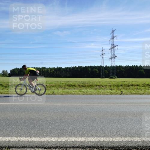 07.09.2025 - 19. Norderstedt Triathlon Michael Burmester http://msf.ph/oto/8858302 07.09.2025 11:28:47 Radfahren  meine-sportfotos.de
