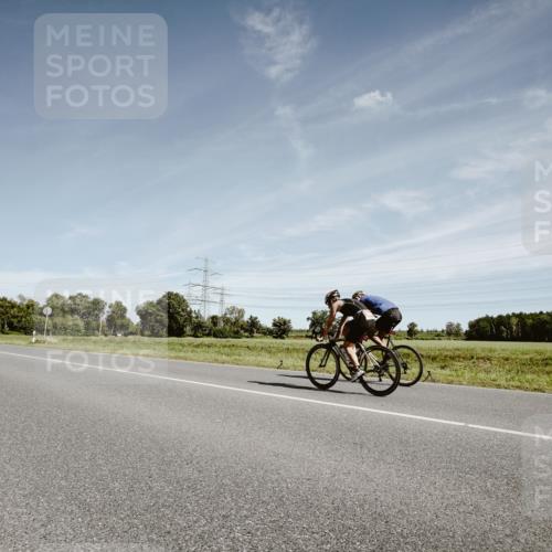 07.09.2025 - 19. Norderstedt Triathlon Michael Burmester http://msf.ph/oto/8858308 07.09.2025 12:31:33 Radfahren 713, 788, 1255 meine-sportfotos.de