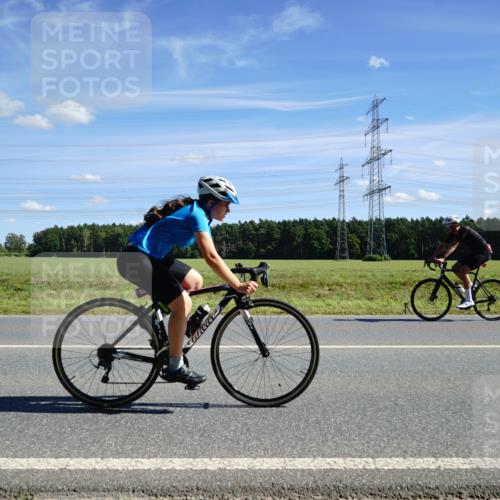 07.09.2025 - 19. Norderstedt Triathlon Michael Burmester http://msf.ph/oto/8858313 07.09.2025 13:09:25 Radfahren 321 meine-sportfotos.de
