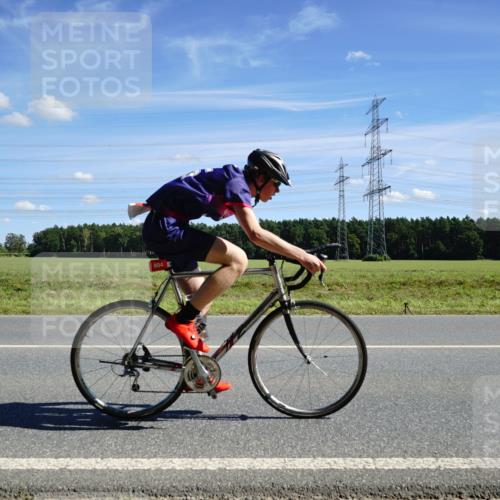 07.09.2025 - 19. Norderstedt Triathlon Michael Burmester http://msf.ph/oto/8858362 07.09.2025 13:09:54 Radfahren 359, 804, 1388 meine-sportfotos.de