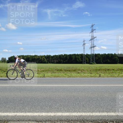 07.09.2025 - 19. Norderstedt Triathlon Michael Burmester http://msf.ph/oto/8858380 07.09.2025 13:10:04 Radfahren 275 meine-sportfotos.de
