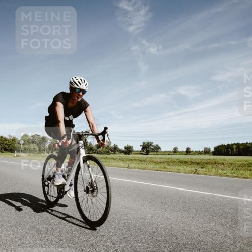 07.09.2025 - 19. Norderstedt Triathlon Michael Burmester http://msf.ph/oto/8858385 07.09.2025 12:32:02 Radfahren 260, 1321 meine-sportfotos.de