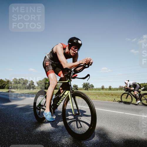 07.09.2025 - 19. Norderstedt Triathlon Michael Burmester http://msf.ph/oto/8858386 07.09.2025 15:39:16 Radfahren 522 meine-sportfotos.de