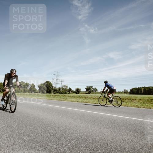 07.09.2025 - 19. Norderstedt Triathlon Michael Burmester http://msf.ph/oto/8858395 07.09.2025 12:32:05 Radfahren 260 meine-sportfotos.de