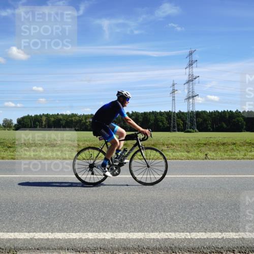 07.09.2025 - 19. Norderstedt Triathlon Michael Burmester http://msf.ph/oto/8858408 07.09.2025 13:10:22 Radfahren 315, 320, 1261 meine-sportfotos.de