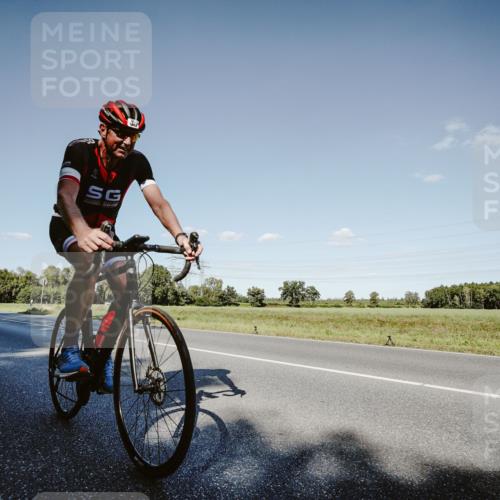07.09.2025 - 19. Norderstedt Triathlon Michael Burmester http://msf.ph/oto/8858459 07.09.2025 15:40:02 Radfahren 924, 954, 1455, 1464 meine-sportfotos.de
