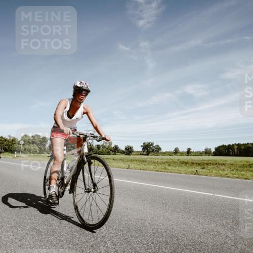 07.09.2025 - 19. Norderstedt Triathlon Michael Burmester http://msf.ph/oto/8858462 07.09.2025 12:32:42 Radfahren 195, 724 meine-sportfotos.de
