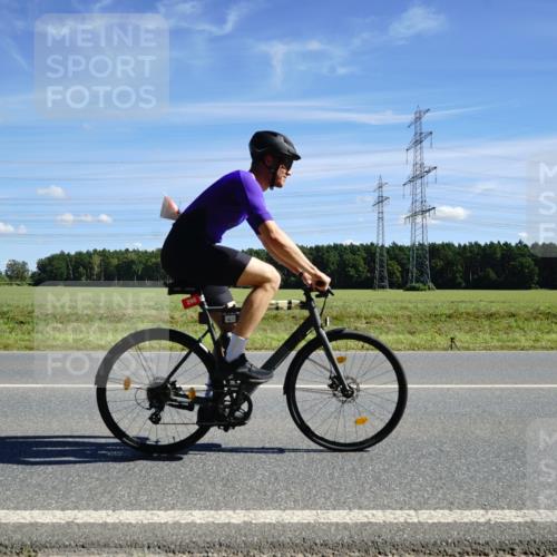 07.09.2025 - 19. Norderstedt Triathlon Michael Burmester http://msf.ph/oto/8858468 07.09.2025 13:11:40 Radfahren 298 meine-sportfotos.de