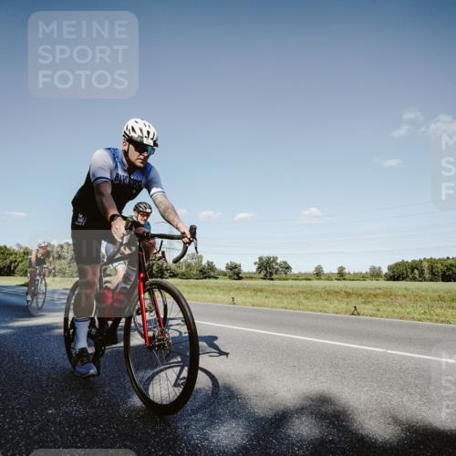 07.09.2025 - 19. Norderstedt Triathlon Michael Burmester http://msf.ph/oto/8858470 07.09.2025 15:40:07 Radfahren 923, 1400, 1422, 1448, 1485 meine-sportfotos.de