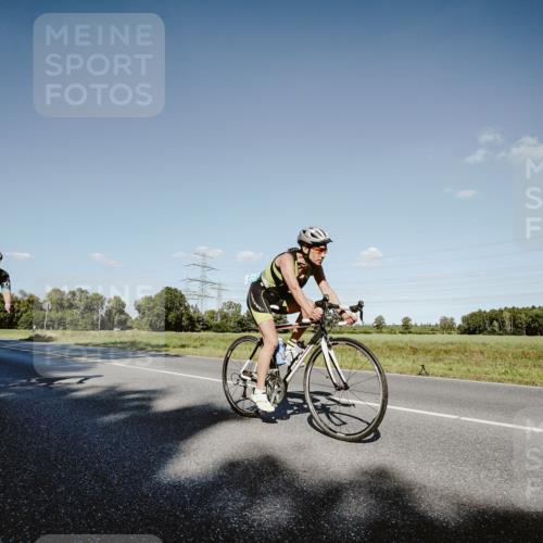 07.09.2025 - 19. Norderstedt Triathlon Michael Burmester http://msf.ph/oto/8858474 07.09.2025 15:40:08 Radfahren 923, 1400, 1422, 1448, 1485 meine-sportfotos.de
