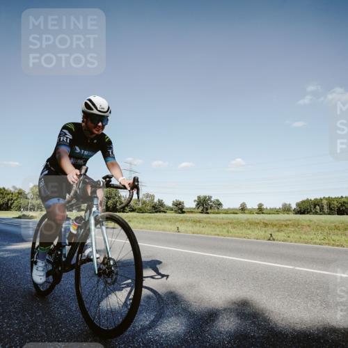 07.09.2025 - 19. Norderstedt Triathlon Michael Burmester http://msf.ph/oto/8858477 07.09.2025 15:40:08 Radfahren 923, 1400, 1422, 1448, 1485 meine-sportfotos.de