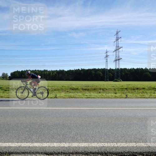 07.09.2025 - 19. Norderstedt Triathlon Michael Burmester http://msf.ph/oto/8858504 07.09.2025 11:30:24 Radfahren  meine-sportfotos.de