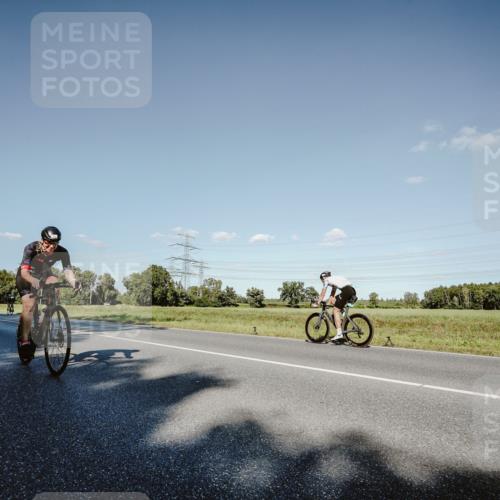 07.09.2025 - 19. Norderstedt Triathlon Michael Burmester http://msf.ph/oto/8858508 07.09.2025 15:40:28 Radfahren 498, 510, 537, 1430, 1522 meine-sportfotos.de
