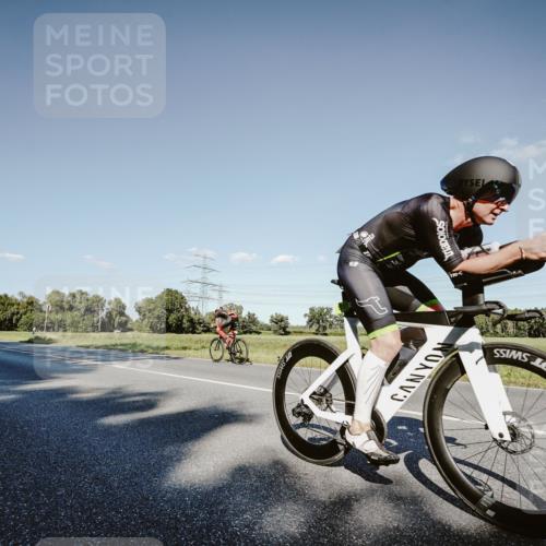 07.09.2025 - 19. Norderstedt Triathlon Michael Burmester http://msf.ph/oto/8858529 07.09.2025 15:40:32 Radfahren 376, 498, 510, 537, 1522 meine-sportfotos.de