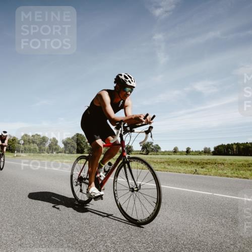 07.09.2025 - 19. Norderstedt Triathlon Michael Burmester http://msf.ph/oto/8858556 07.09.2025 12:33:47 Radfahren 236, 308, 767, 783, 820 meine-sportfotos.de