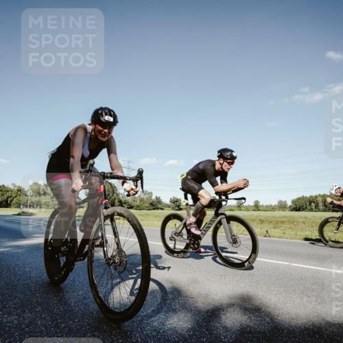 07.09.2025 - 19. Norderstedt Triathlon Michael Burmester http://msf.ph/oto/8858588 07.09.2025 15:40:59 Radfahren 448, 506, 513, 541, 952 meine-sportfotos.de