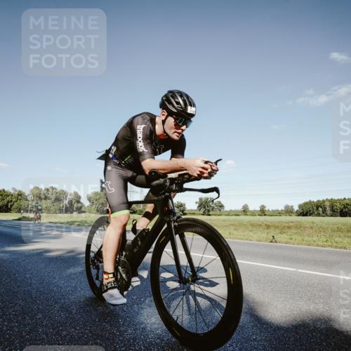 07.09.2025 - 19. Norderstedt Triathlon Michael Burmester http://msf.ph/oto/8858606 07.09.2025 15:41:04 Radfahren 448, 539, 942 meine-sportfotos.de