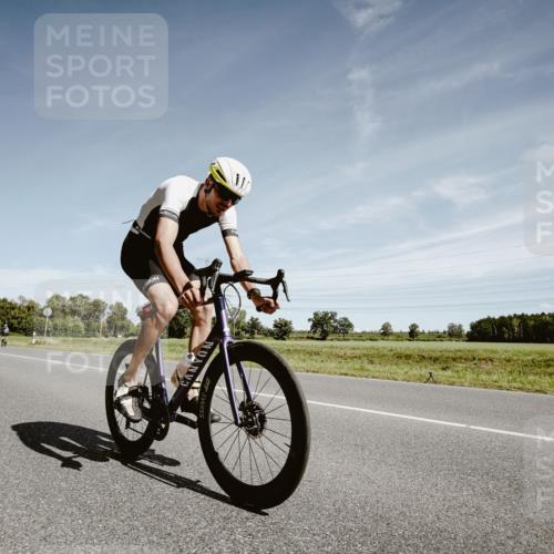 07.09.2025 - 19. Norderstedt Triathlon Michael Burmester http://msf.ph/oto/8858607 07.09.2025 12:34:10 Radfahren 167 meine-sportfotos.de