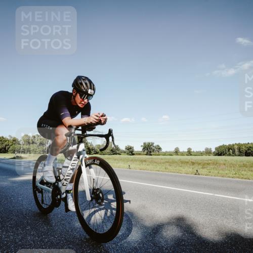 07.09.2025 - 19. Norderstedt Triathlon Michael Burmester http://msf.ph/oto/8858609 07.09.2025 15:41:07 Radfahren 539, 942 meine-sportfotos.de