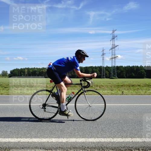07.09.2025 - 19. Norderstedt Triathlon Michael Burmester http://msf.ph/oto/8858610 07.09.2025 13:13:23 Radfahren 197, 1344 meine-sportfotos.de