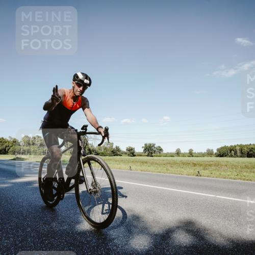 07.09.2025 - 19. Norderstedt Triathlon Michael Burmester http://msf.ph/oto/8858619 07.09.2025 15:41:11 Radfahren 527, 1443 meine-sportfotos.de