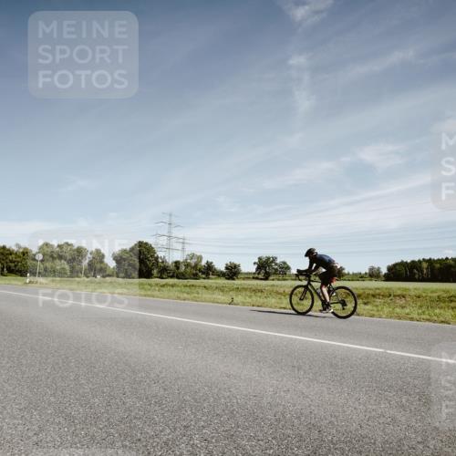 07.09.2025 - 19. Norderstedt Triathlon Michael Burmester http://msf.ph/oto/8858621 07.09.2025 12:34:14 Radfahren  meine-sportfotos.de
