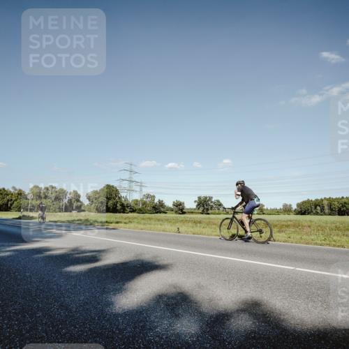 07.09.2025 - 19. Norderstedt Triathlon Michael Burmester http://msf.ph/oto/8858630 07.09.2025 15:41:14 Radfahren 527, 1443 meine-sportfotos.de