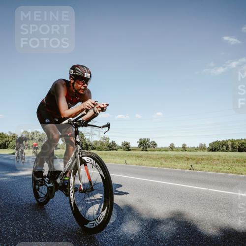 07.09.2025 - 19. Norderstedt Triathlon Michael Burmester http://msf.ph/oto/8858640 07.09.2025 15:41:19 Radfahren 362, 396, 550, 864, 1413 meine-sportfotos.de