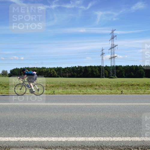 07.09.2025 - 19. Norderstedt Triathlon Michael Burmester http://msf.ph/oto/8858643 07.09.2025 13:14:13 Radfahren  meine-sportfotos.de