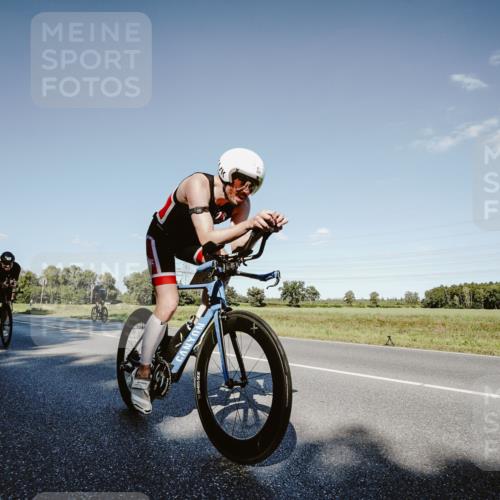 07.09.2025 - 19. Norderstedt Triathlon Michael Burmester http://msf.ph/oto/8858648 07.09.2025 15:41:21 Radfahren 362, 396, 550, 864, 1413 meine-sportfotos.de