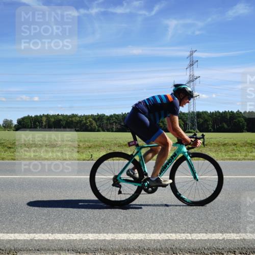 07.09.2025 - 19. Norderstedt Triathlon Michael Burmester http://msf.ph/oto/8858652 07.09.2025 13:14:24 Radfahren 324 meine-sportfotos.de
