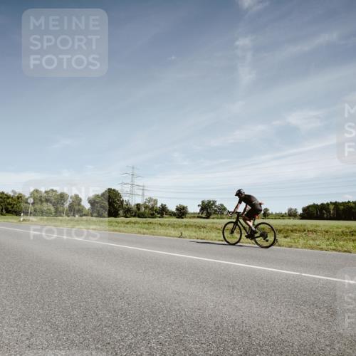 07.09.2025 - 19. Norderstedt Triathlon Michael Burmester http://msf.ph/oto/8858660 07.09.2025 12:34:42 Radfahren  meine-sportfotos.de