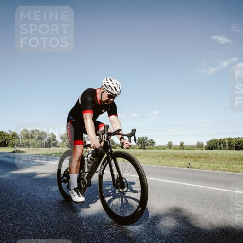 07.09.2025 - 19. Norderstedt Triathlon Michael Burmester http://msf.ph/oto/8858665 07.09.2025 15:41:33 Radfahren 538, 931 meine-sportfotos.de