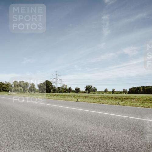 07.09.2025 - 19. Norderstedt Triathlon Michael Burmester http://msf.ph/oto/8858670 07.09.2025 12:34:50 Radfahren 156 meine-sportfotos.de