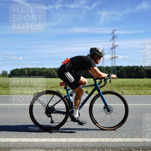 07.09.2025 - 19. Norderstedt Triathlon Michael Burmester http://msf.ph/oto/8858671 07.09.2025 13:14:33 Radfahren 142 meine-sportfotos.de