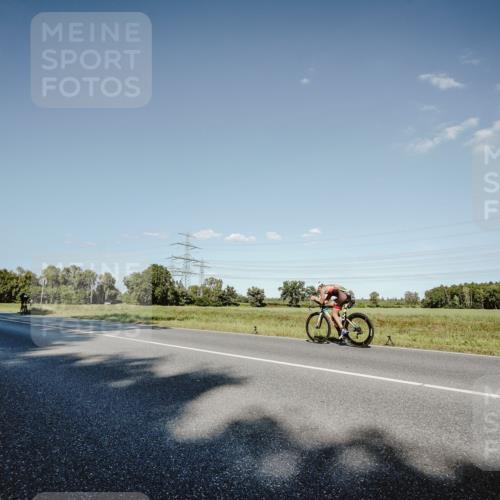 07.09.2025 - 19. Norderstedt Triathlon Michael Burmester http://msf.ph/oto/8858685 07.09.2025 15:41:47 Radfahren 431, 956, 1435 meine-sportfotos.de