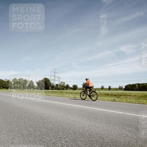 07.09.2025 - 19. Norderstedt Triathlon Michael Burmester http://msf.ph/oto/8858687 07.09.2025 12:34:59 Radfahren  meine-sportfotos.de
