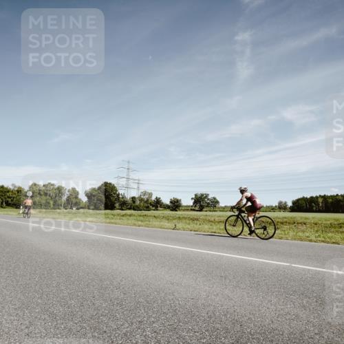 07.09.2025 - 19. Norderstedt Triathlon Michael Burmester http://msf.ph/oto/8858690 07.09.2025 12:35:03 Radfahren 176 meine-sportfotos.de