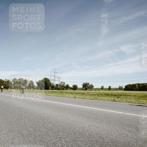 07.09.2025 - 19. Norderstedt Triathlon Michael Burmester http://msf.ph/oto/8858694 07.09.2025 12:35:05 Radfahren 176 meine-sportfotos.de