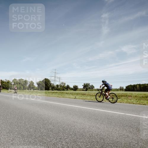 07.09.2025 - 19. Norderstedt Triathlon Michael Burmester http://msf.ph/oto/8858697 07.09.2025 12:35:05 Radfahren 176 meine-sportfotos.de