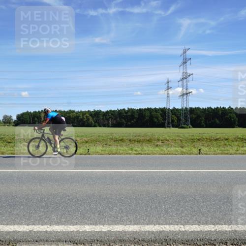 07.09.2025 - 19. Norderstedt Triathlon Michael Burmester http://msf.ph/oto/8858714 07.09.2025 13:15:38 Radfahren  meine-sportfotos.de