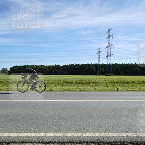 07.09.2025 - 19. Norderstedt Triathlon Michael Burmester http://msf.ph/oto/8858731 07.09.2025 11:32:20 Radfahren 186 meine-sportfotos.de